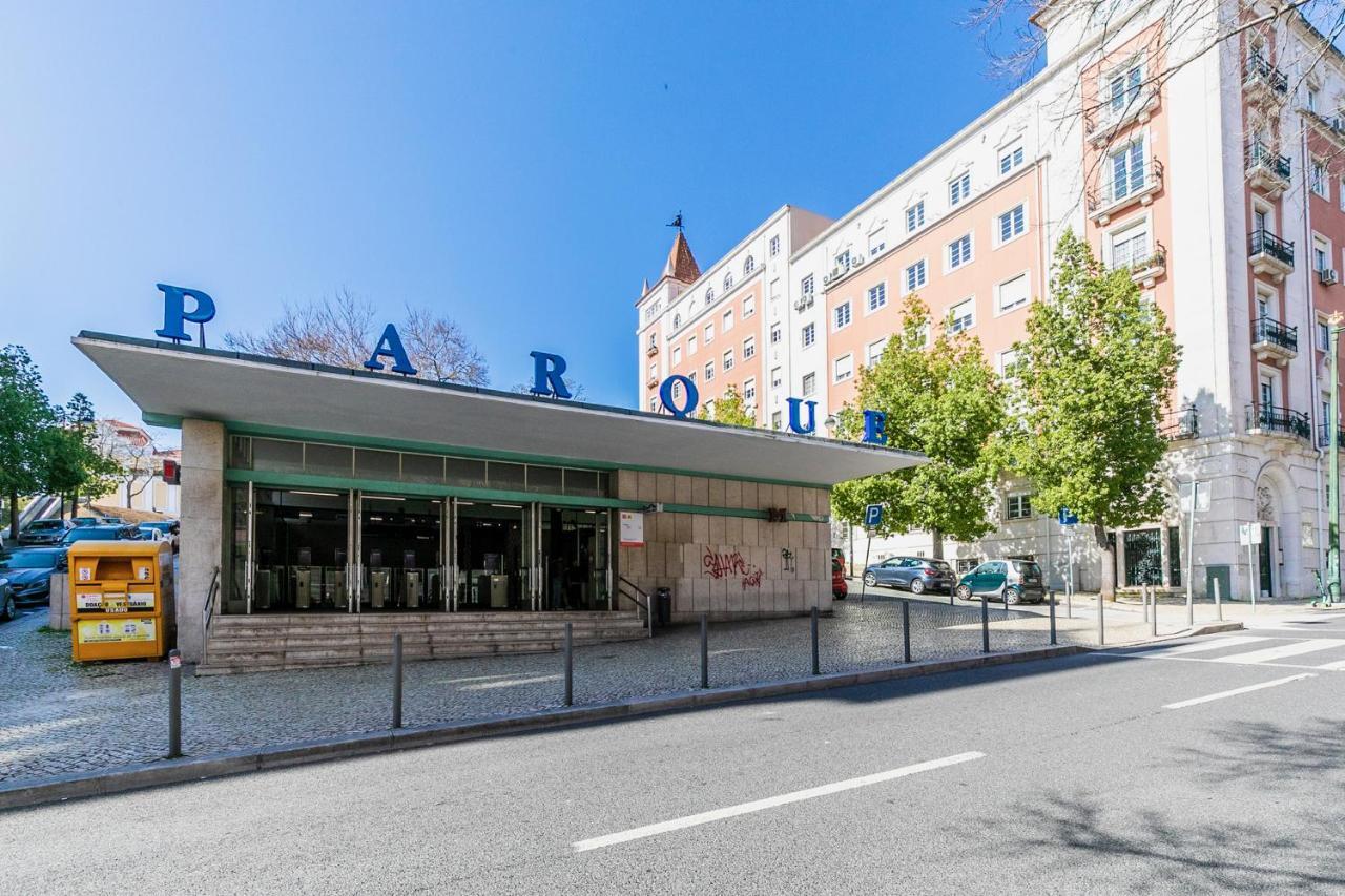 Rainbow Guesthouse 56 Lisboa Ngoại thất bức ảnh